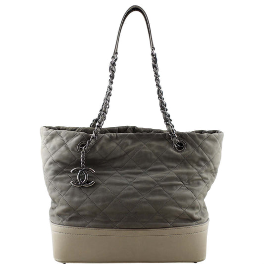 Chanel VIP Shopping Tote