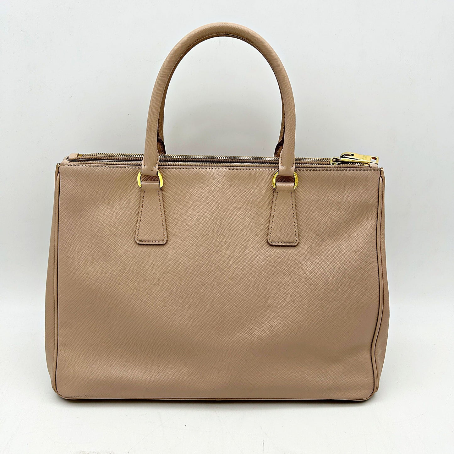 PRADA Saffiano Lux Medium Tote Cammeo ART1157382609