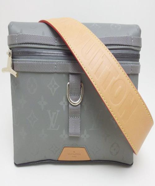 Louis Vuitton Messenger PM Monogram Titanium