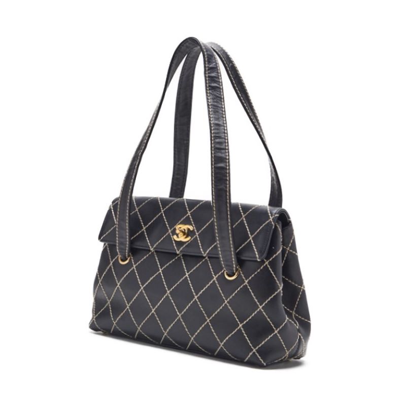 CHANEL CHANEL Wild Stitch Turnlock Shoulder Bag  S Black  Shoulder Bag  Shoulder Bag Ladies Shoulder Bag Hybrid ? Delivery? Netherlands Online
