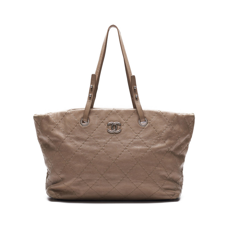 CHANEL CHANEL Matrasse Wild Stitch Tote Bag St Caviar S Beige (Silver G )  Bag  Tote Bag Bag Ladies  Bag Hybrid ? Delivery? es s Online