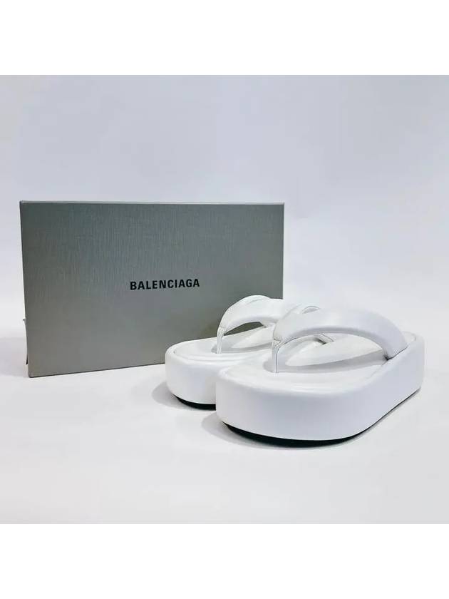 Luxury Balenciaga Trending 2026 Women's Rise Thong Flip Flops White