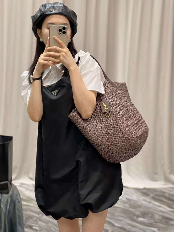 Yves Saint Laurent Icon Refined Handbag