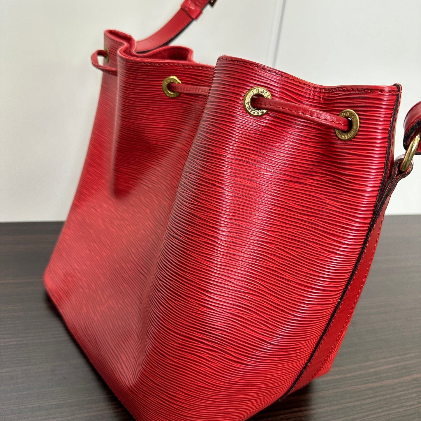 With COA  LOUIS VUITTON Epi Noe PM Bucket Bag