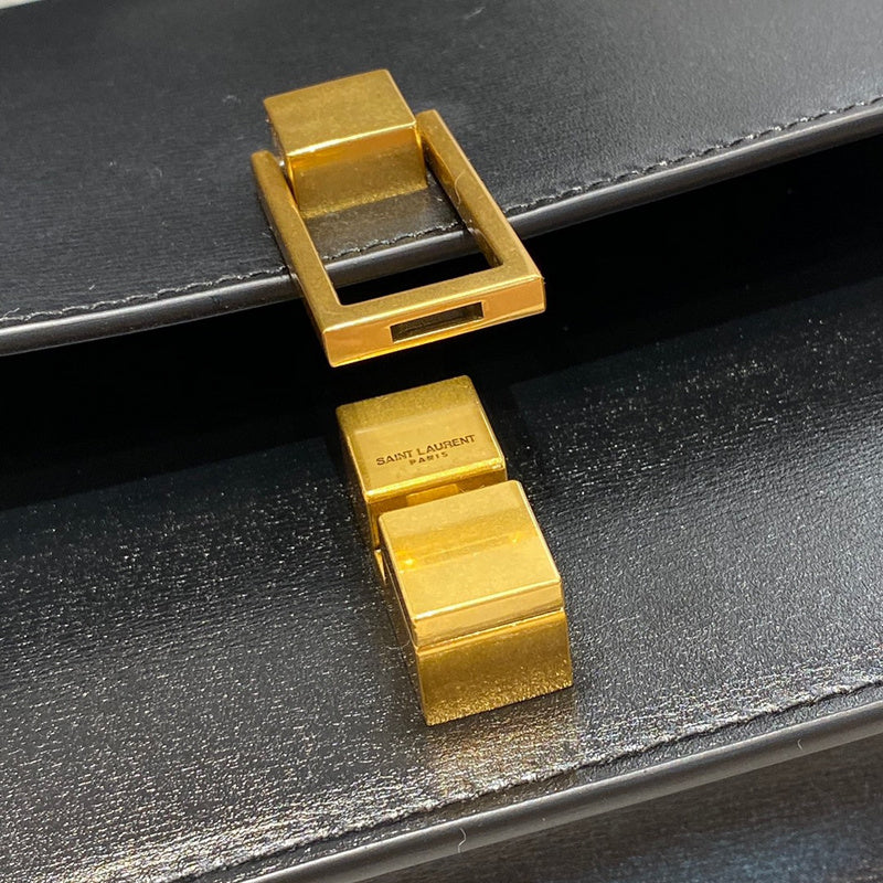 Yves Saint Laurent - Bags 040