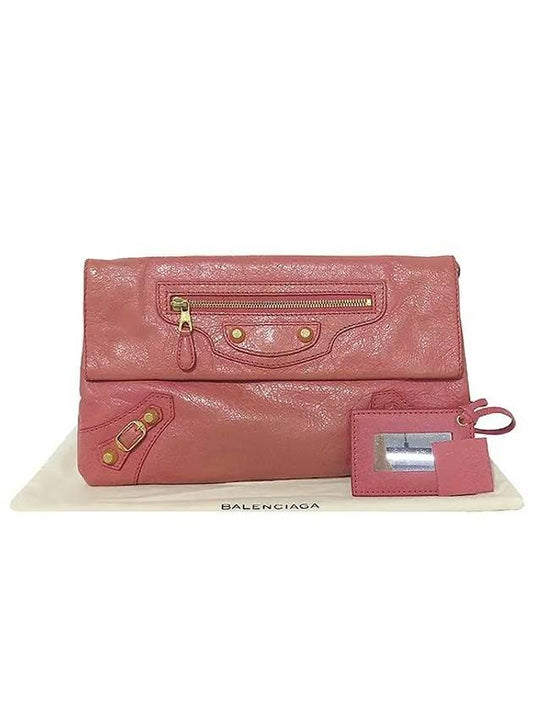 Luxury Balenciaga Trending 2026 282011 clutch bag