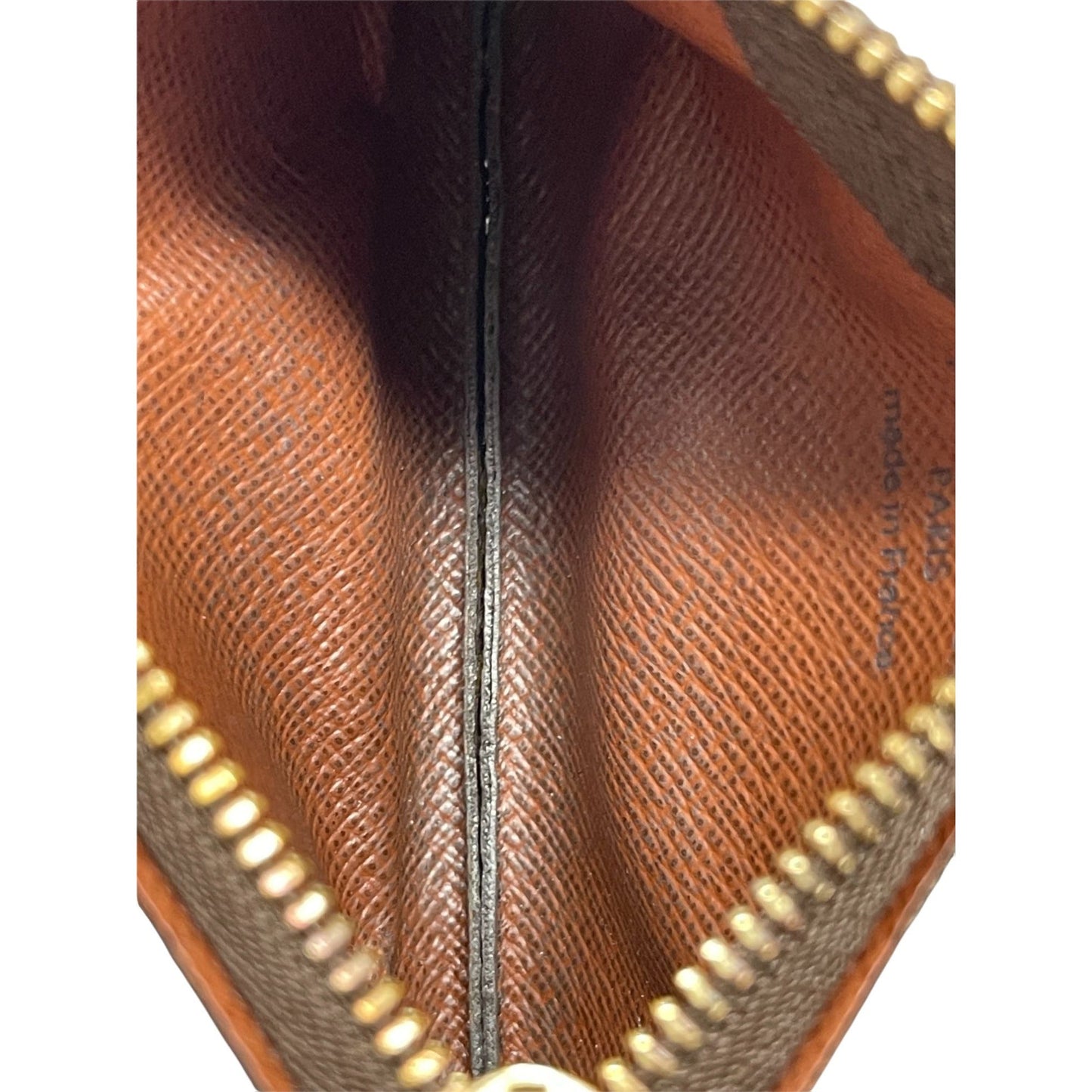 LOUIS VUITTON Louis Vuitton Monogram Key Pouch Clutch