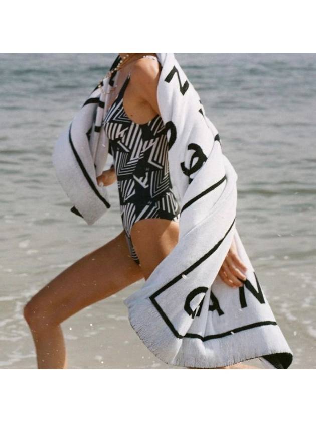 Chanel Handbag - Ewore Bags