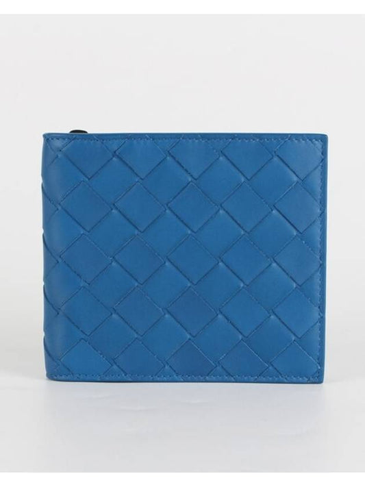 Luxury Bottega Veneta Zipper Around Half Wallet
