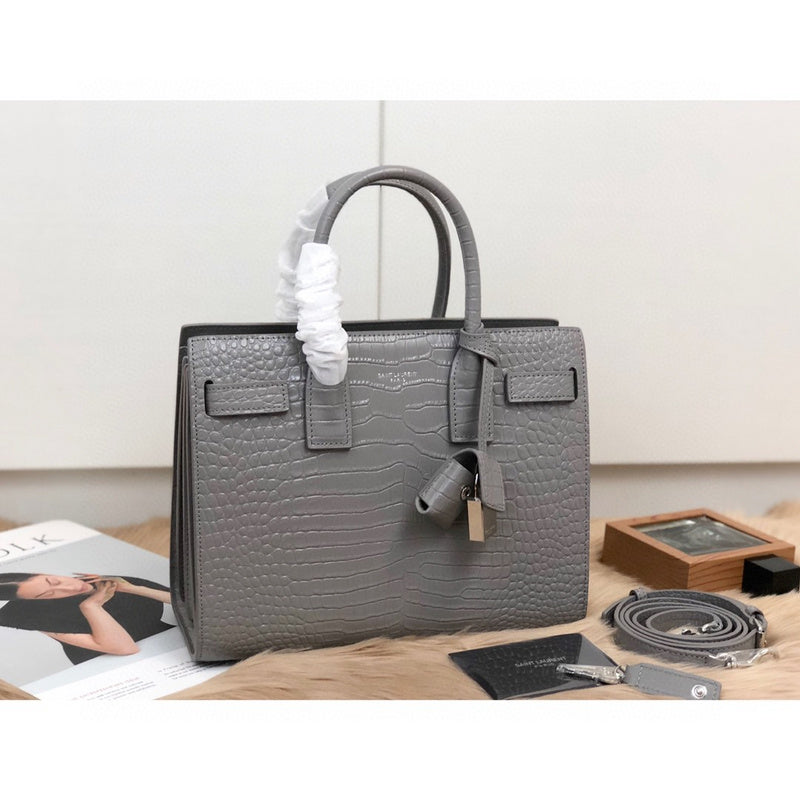 Yves Saint Laurent - Bags - 390