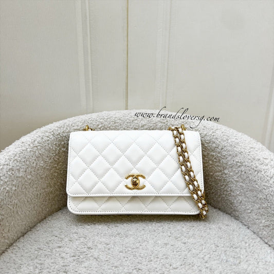 Chanel Seasonal Wallet on Chain WOC in White Lambskin and GHW (Model: AP3102) Crossbody