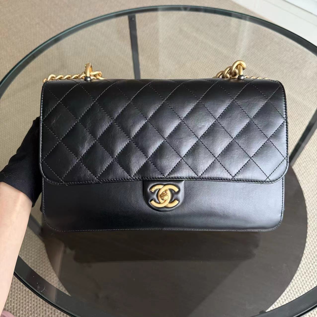 Chanel Shoulder Bag - EworeBags