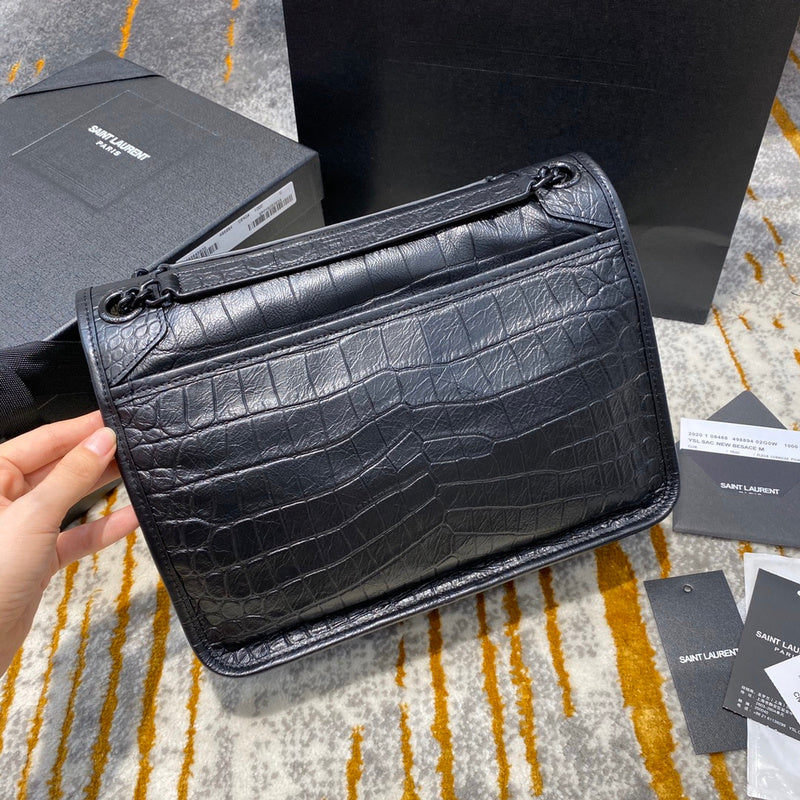 Yves Saint Laurent Day Polished Handbag