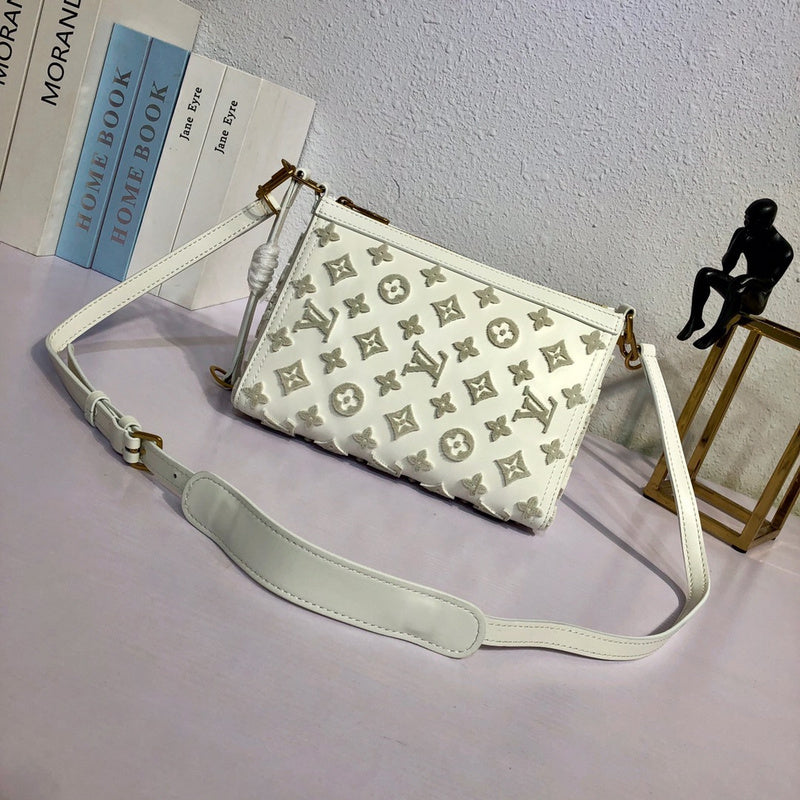 Louis Vuitton Luxury Bags 1902