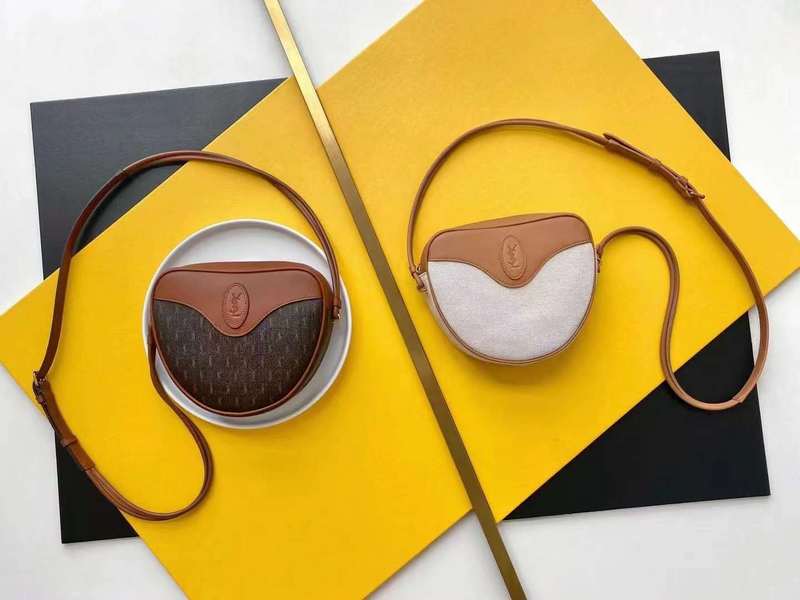 Yves Saint Laurent Weekend Refined Handbag