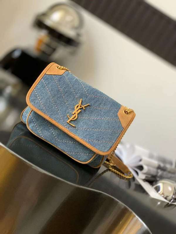 Yves Saint Laurent Boutique Everyday Handbag
