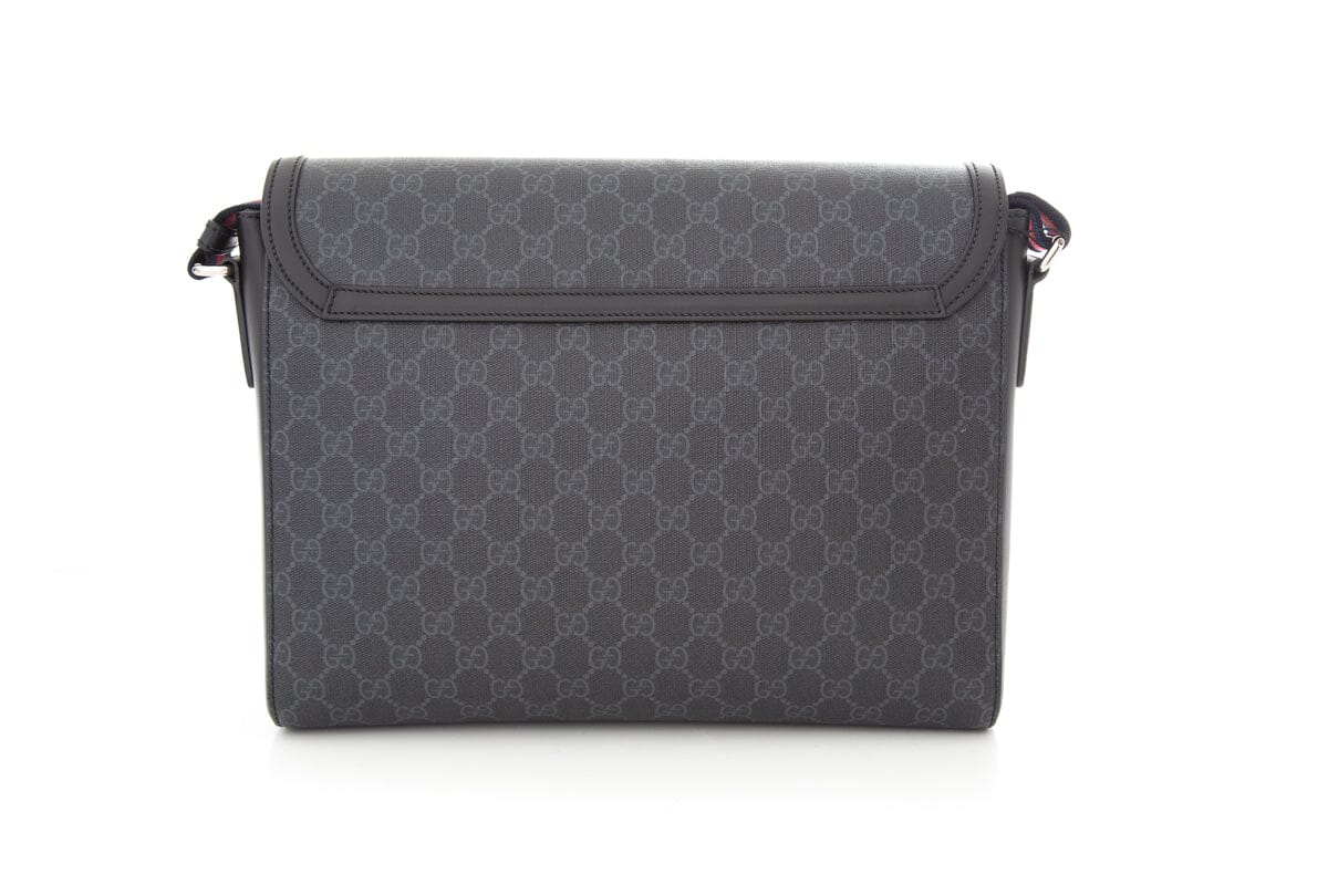 Gucci Multicolor Night Courrier Supreme Flap Messenger Cross-Body