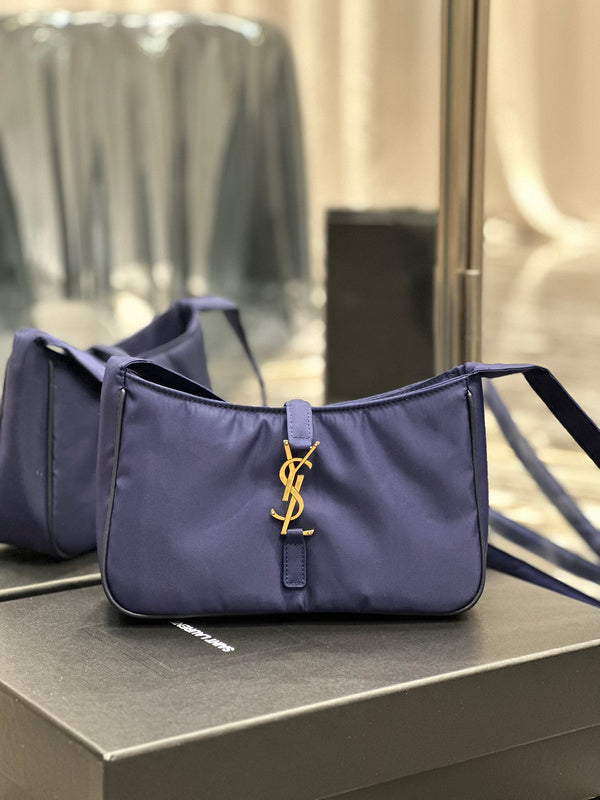 Yves Saint Laurent - Bags - 164