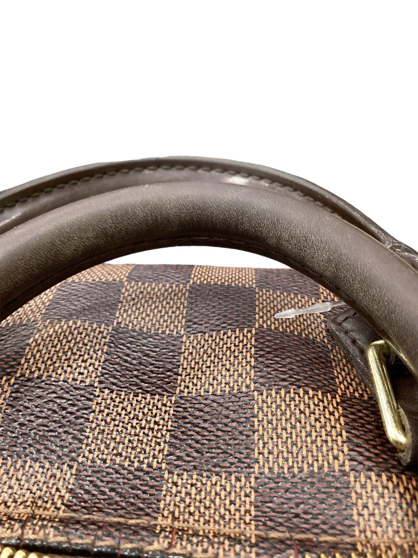 Handbag Designer By Louis Vuitton Size: Medium