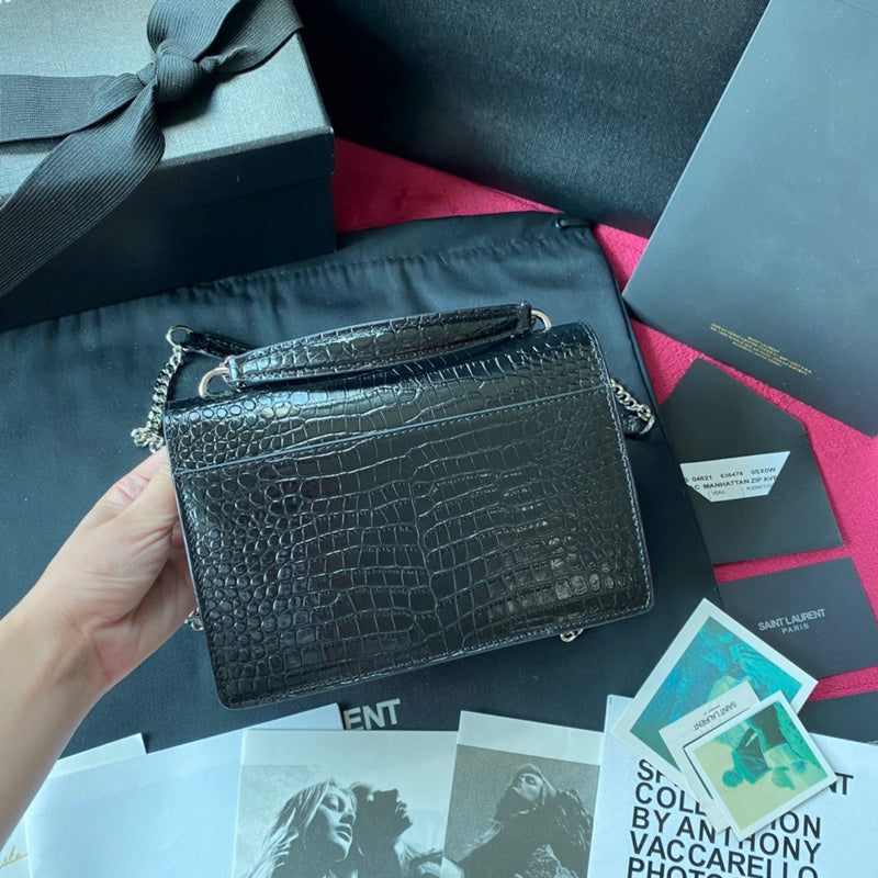 Yves Saint Laurent  Refined Handbag