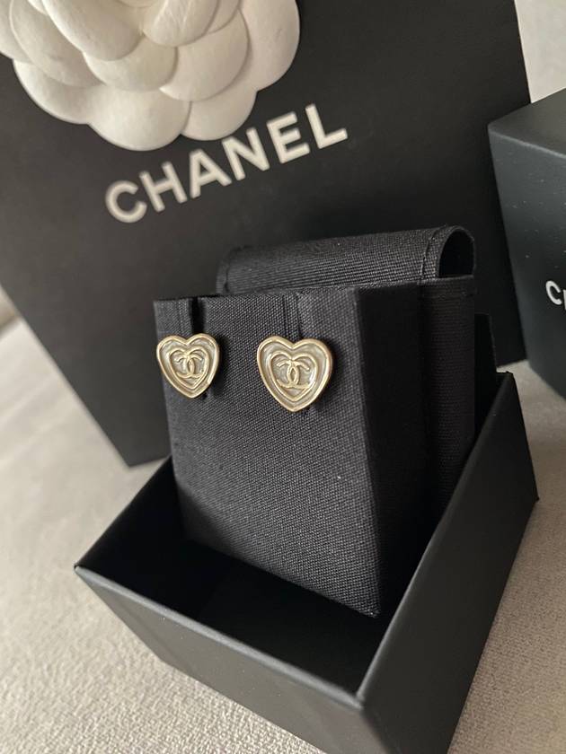 Chanel Handbag - Ewore Bags