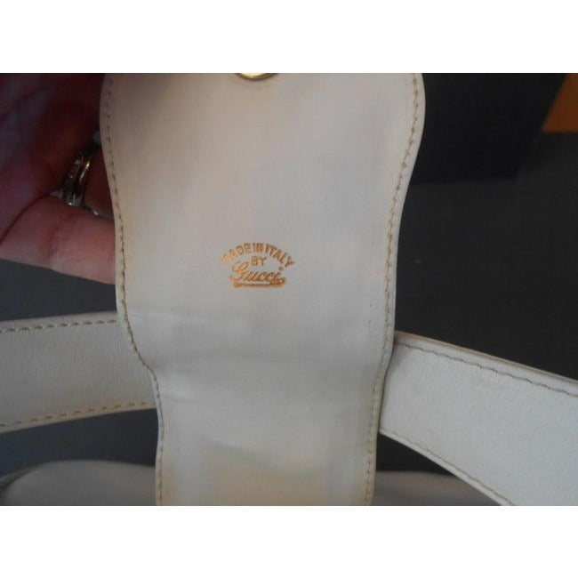 Gucci Vintage White Leather With Red And Blue Striped Accent And Large Gold G