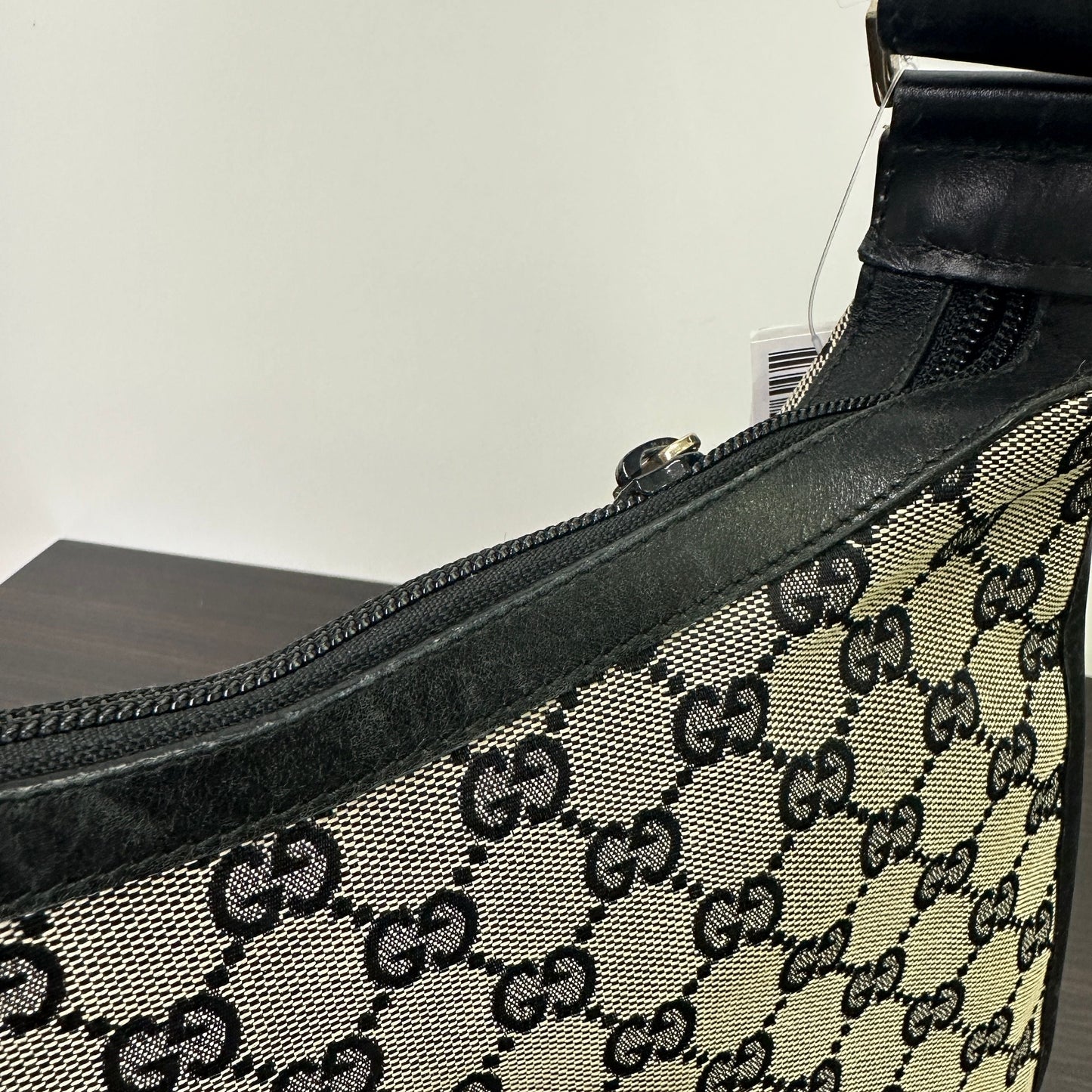 Bolsa de Ombro Gucci em Lona GG Marrom Preto LB123054