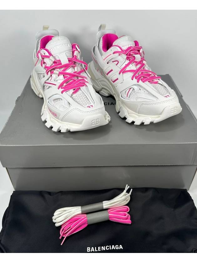 Luxury Balenciaga Trending 2026 track sneakers 240