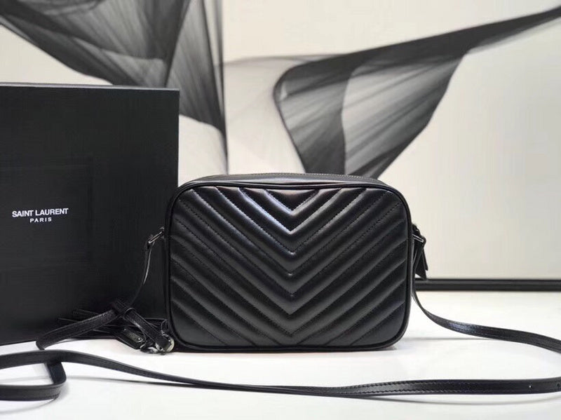 Yves Saint Laurent - Bags - 355