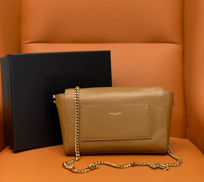 Yves Saint Laurent Runway Classic Handbag