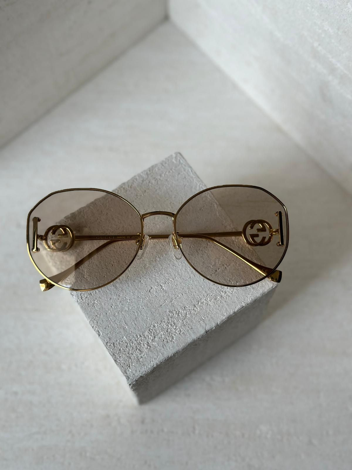 GUCCI