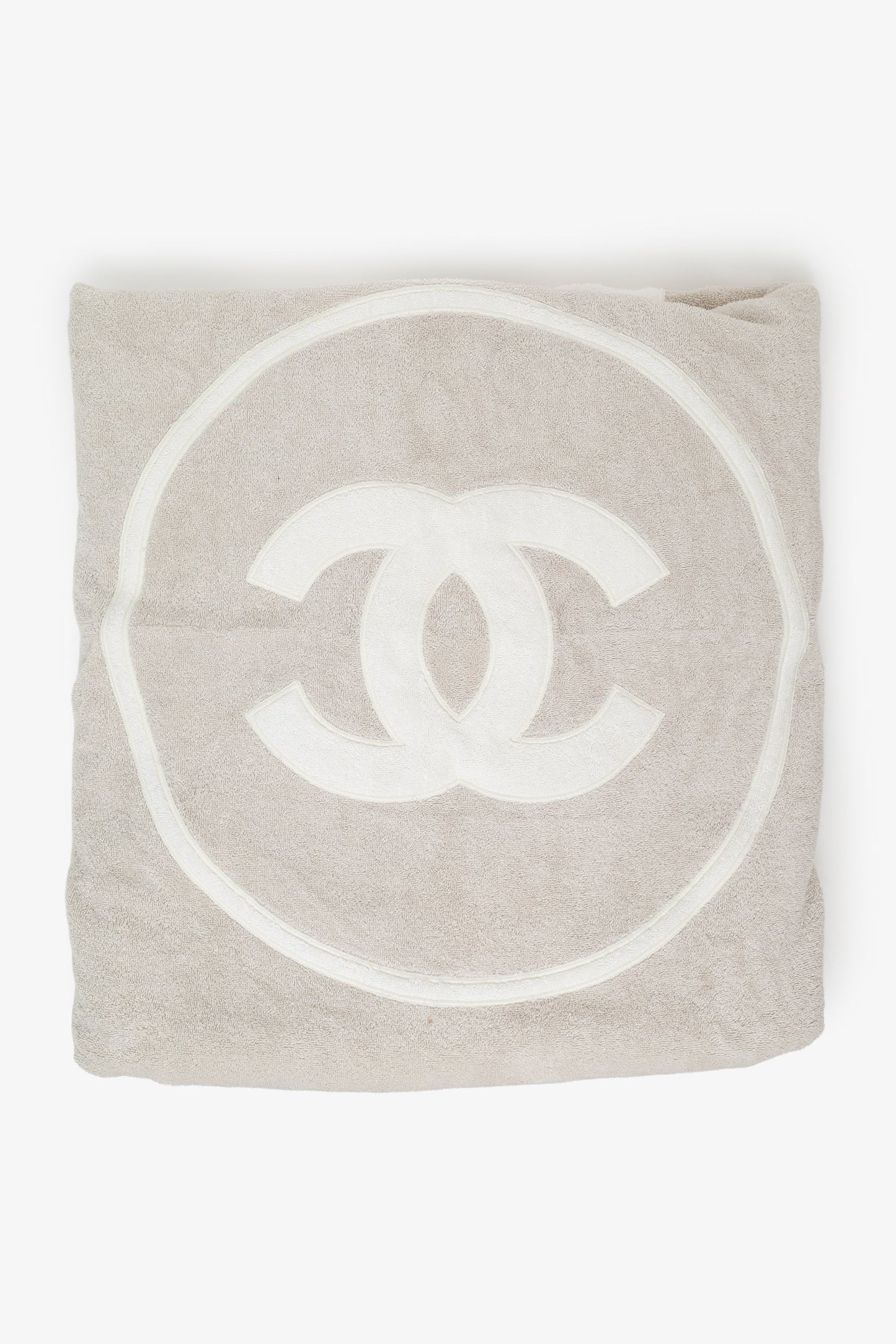 Chanel™ Beige/White Terry Cotton CC Beach Tote Towel Set