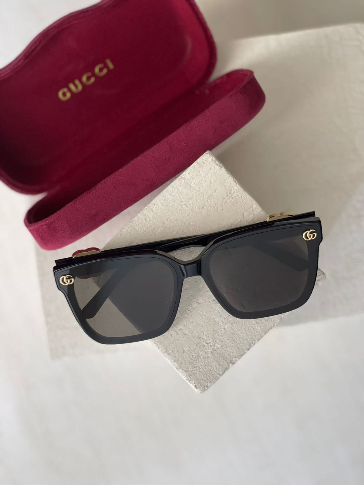 GUCCI