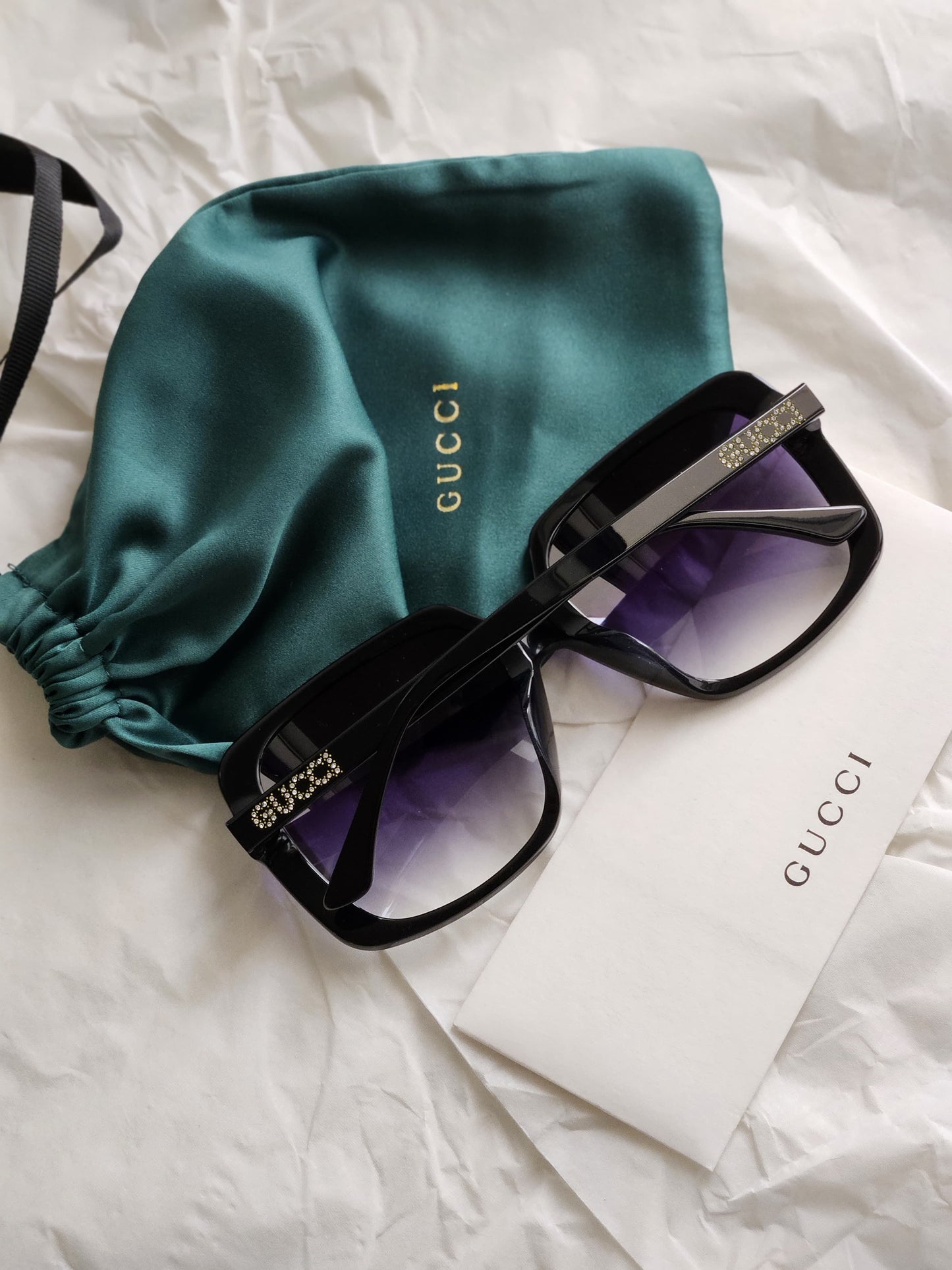 GUCCI