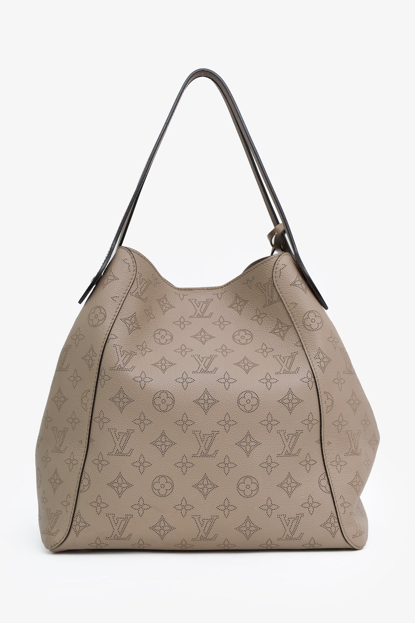 Louis Vuitton 2019 Taupe Mahina Leather 'Hina' PM Bag With Pouch