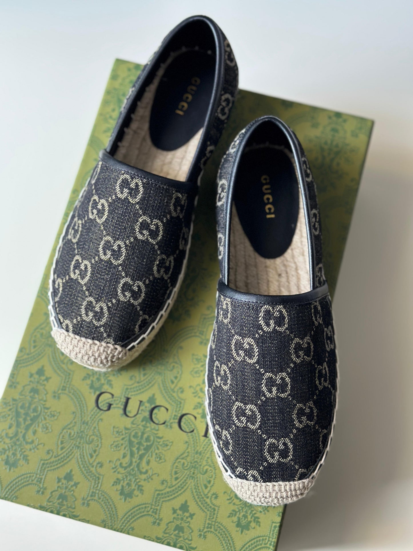 GUCCI