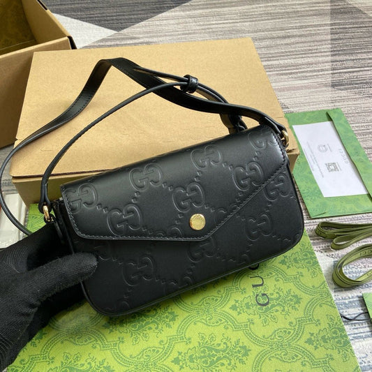GUCCI (4 Color)
