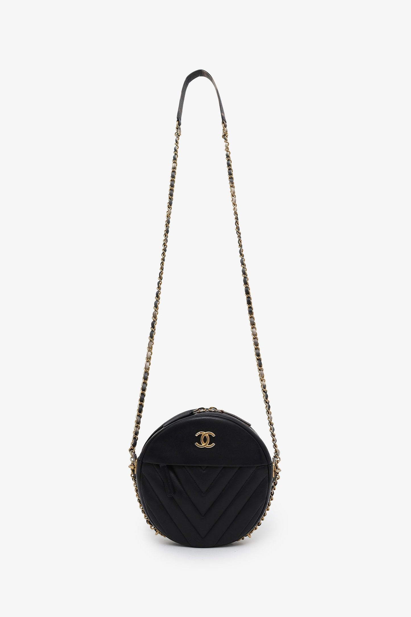 Chanel™ 2018 Black Chevron Leather Round As Earth Crossbody Bag