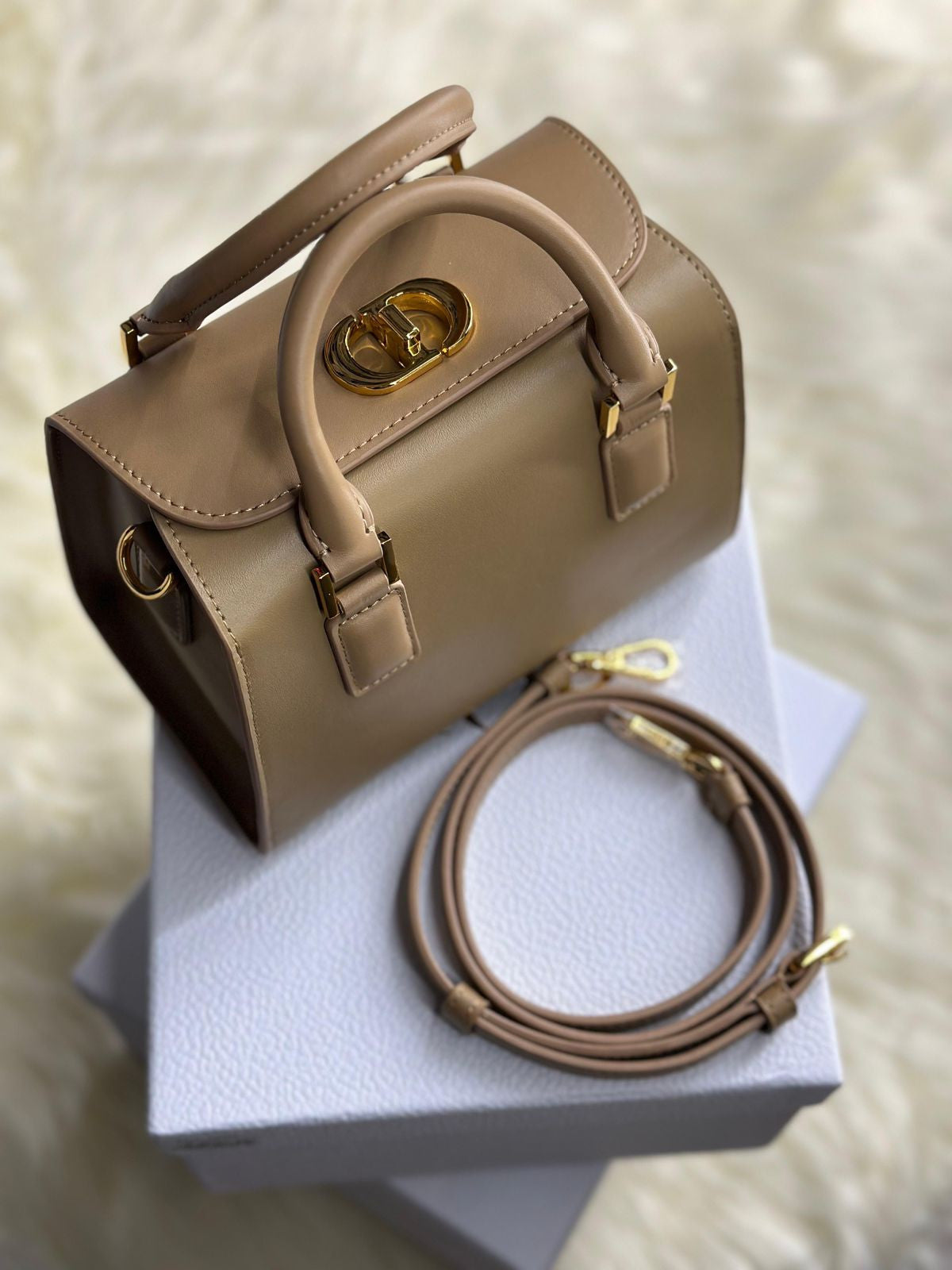 DIOR (2 Color)