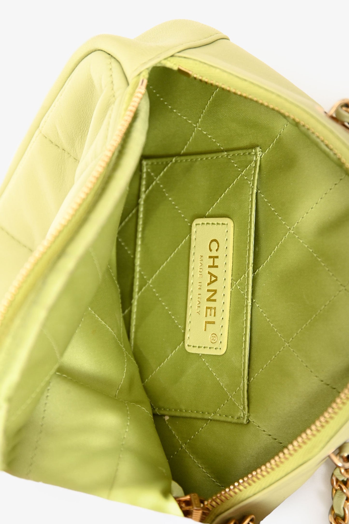 Chanel™ 2019-2020 Green Lambskin Leather Diamond CC Crossbody