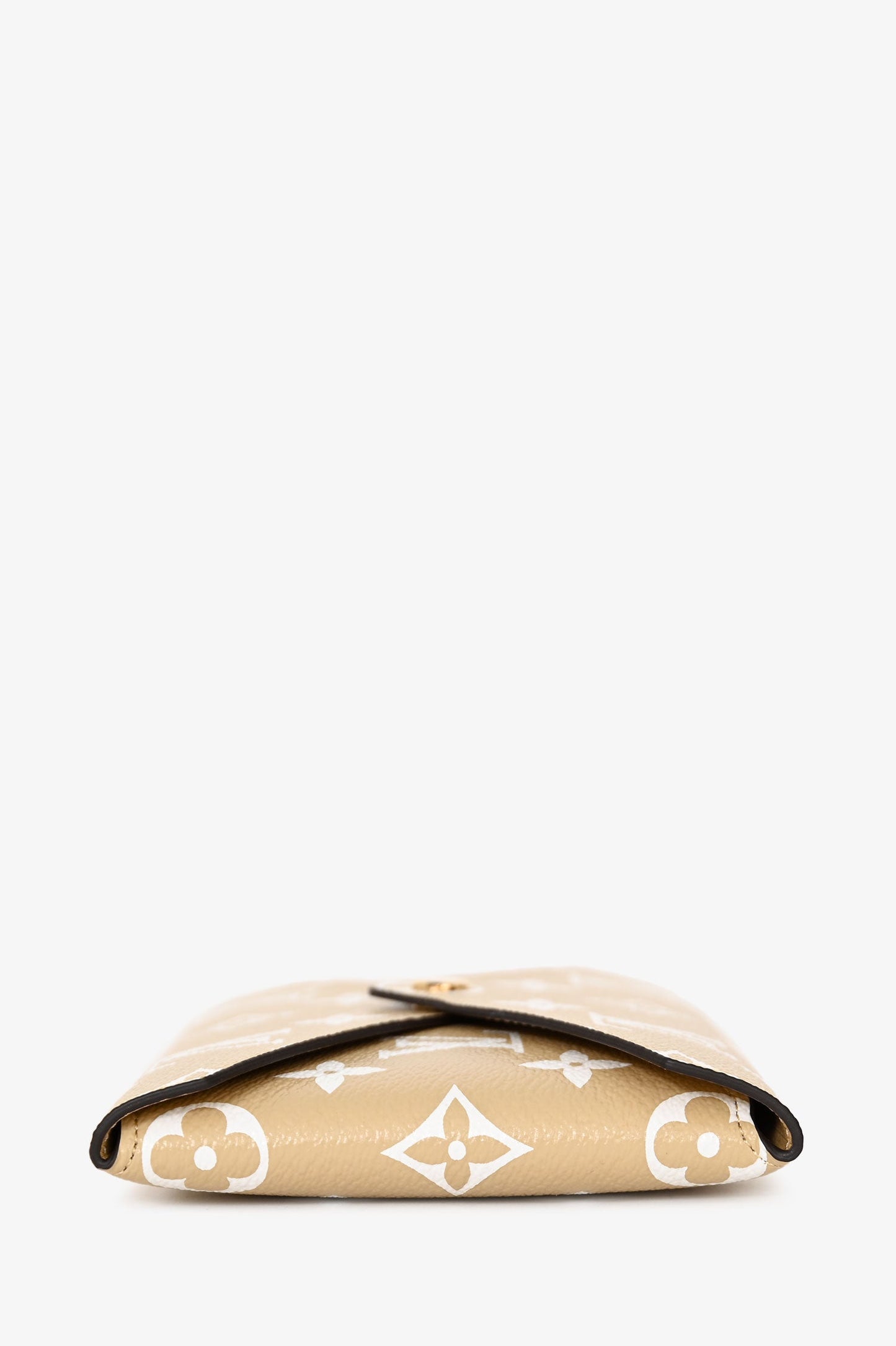 Louis Vuitton 2019 Beige Monogram Kirigami Pochette