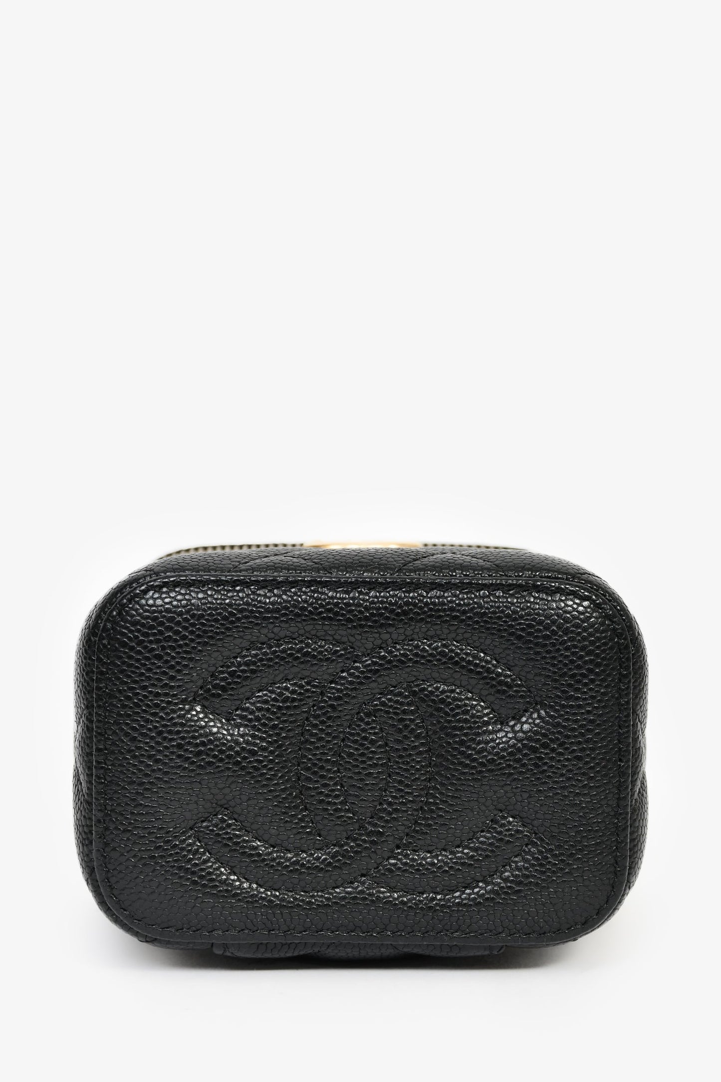 Chanel™ 2022 Black Caviar Mini Vanity On Chain - Heart Crush