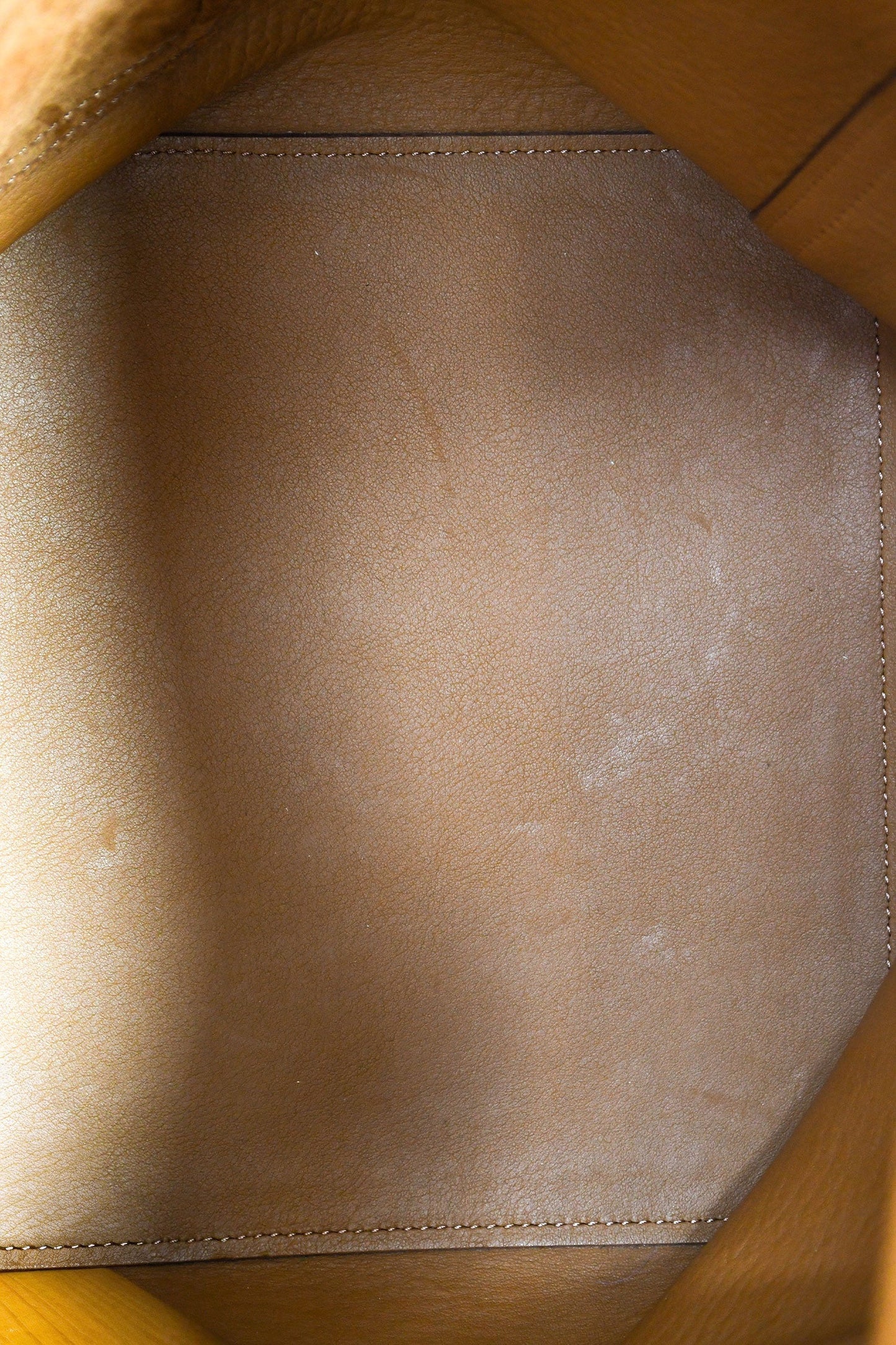 Loewe 2025 Brown Suede Medium Pebble Bucket Bag