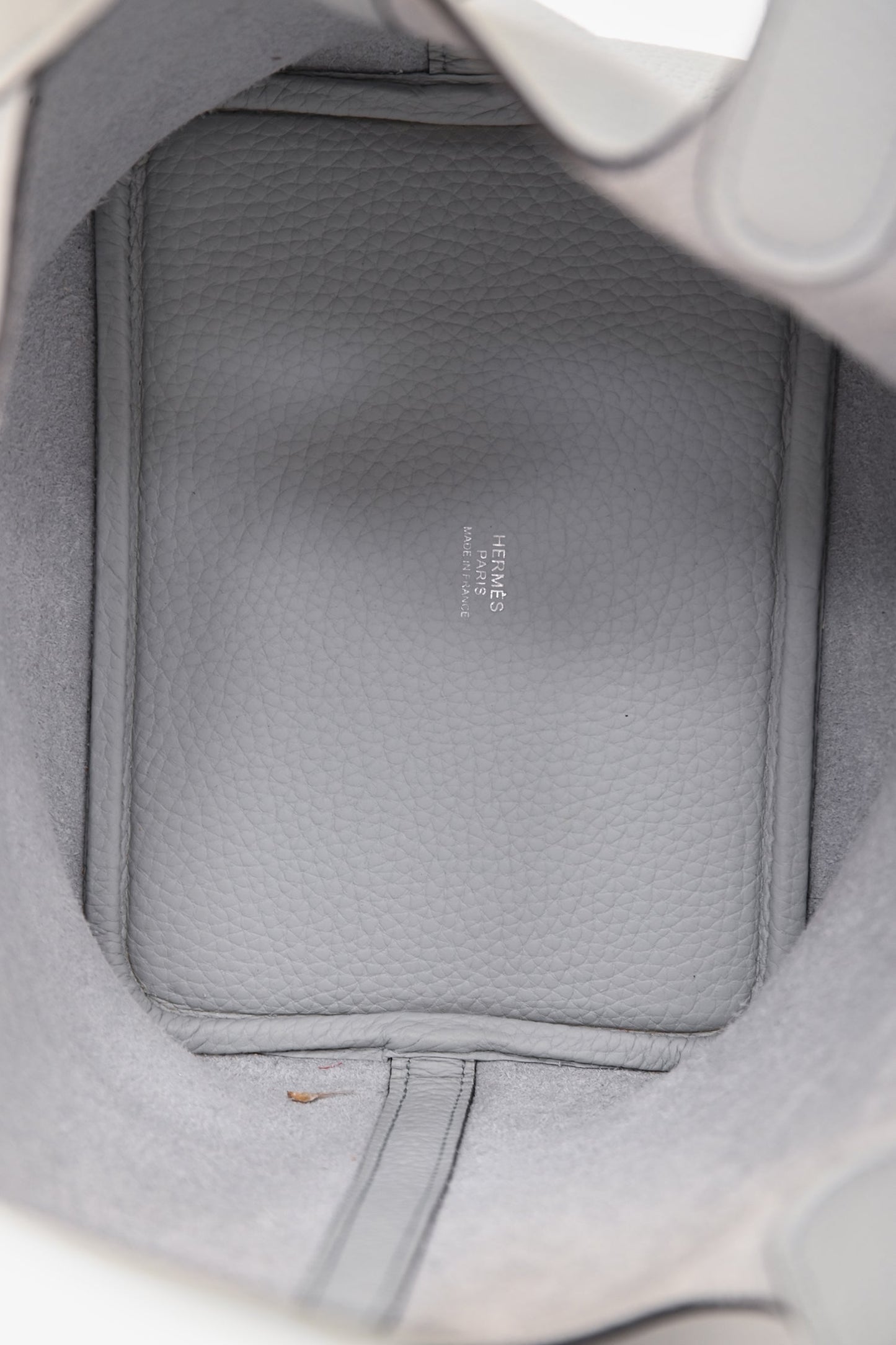 Hermès 2021 Pale Blue Clemence Leather Picotin 18 PHW
