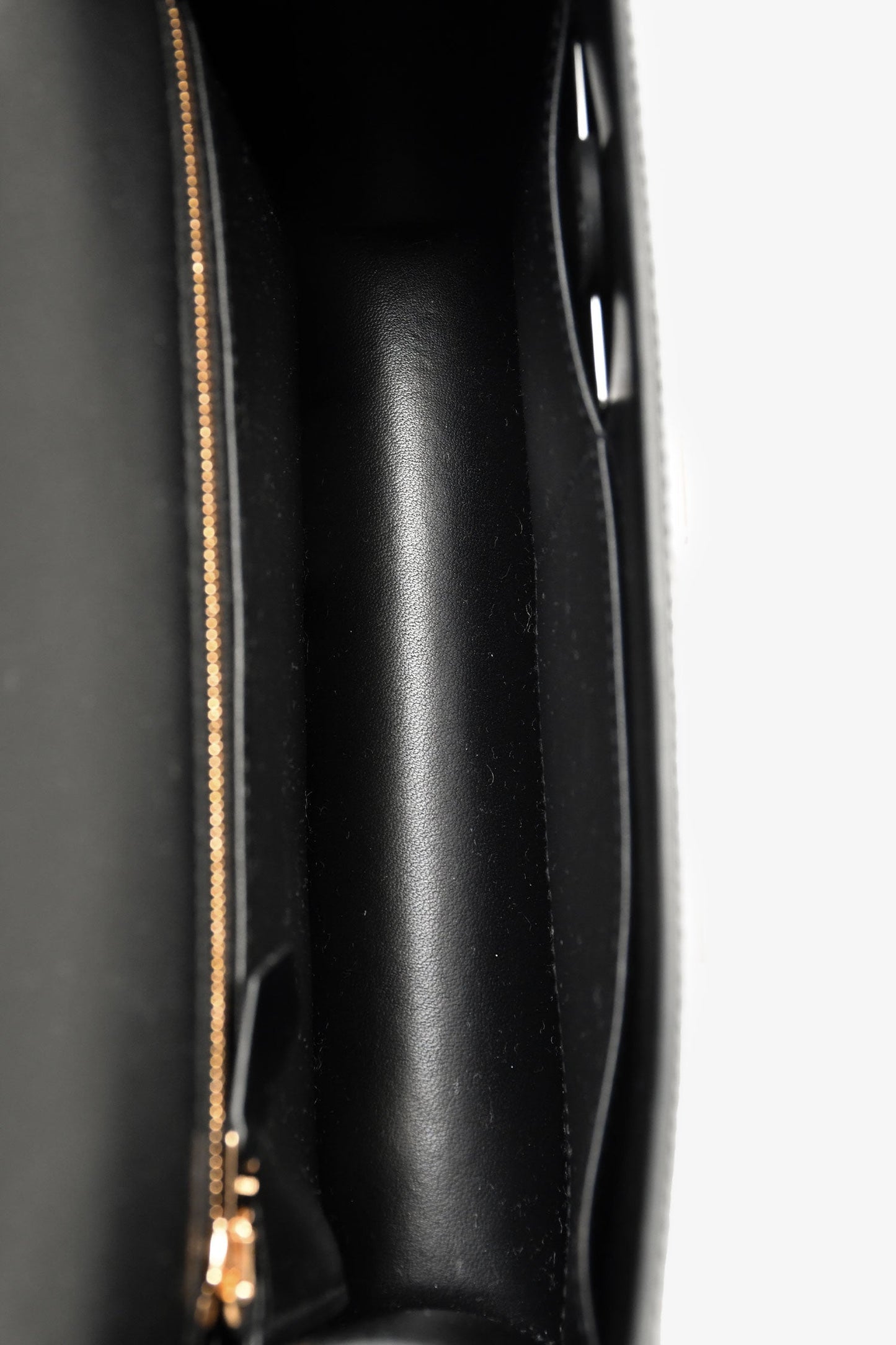 Hermès 2022 Black Box Leather Constance 24