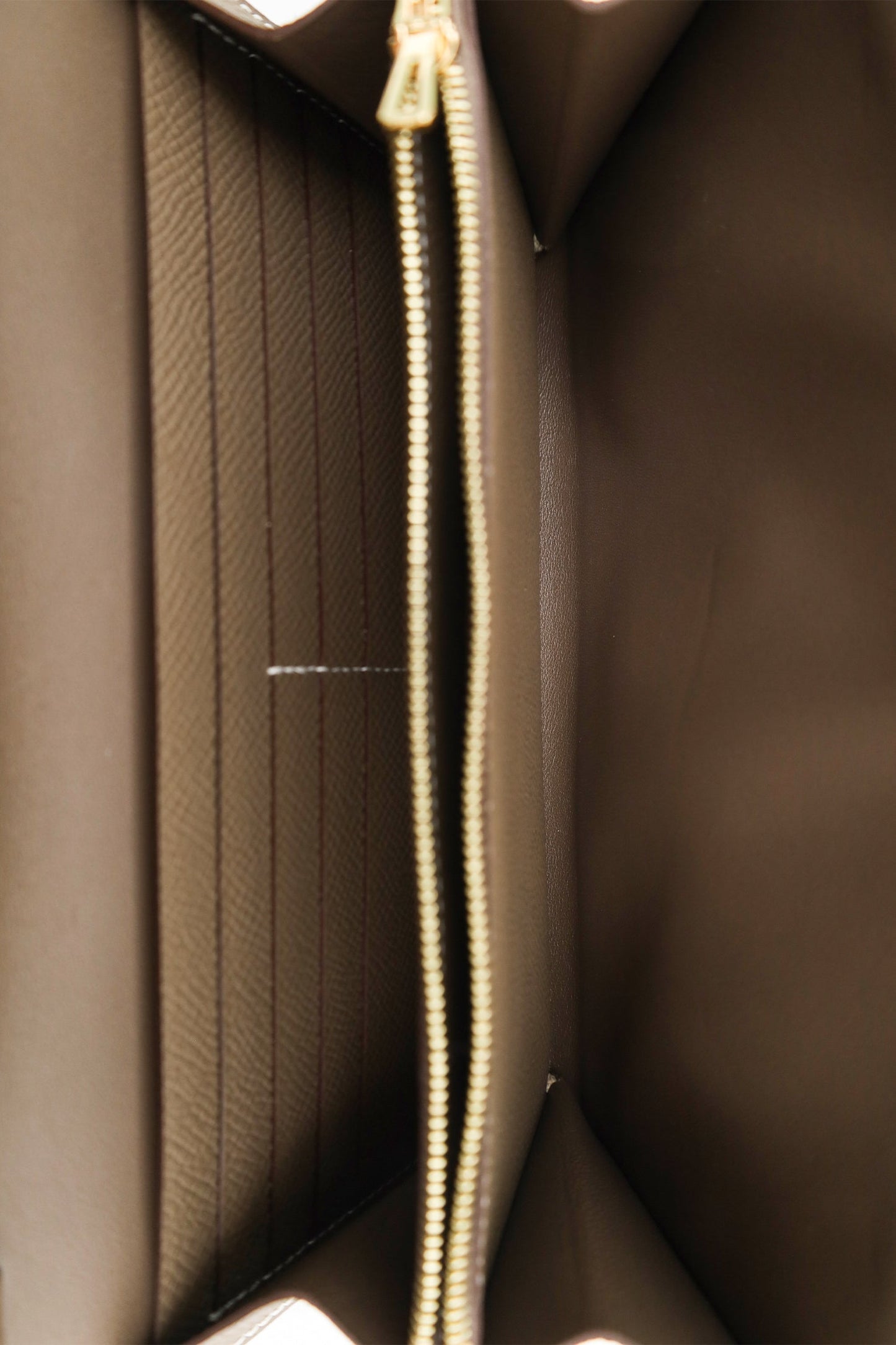 Hermès 2023 Etoupe Epsom Leather Constance to Go