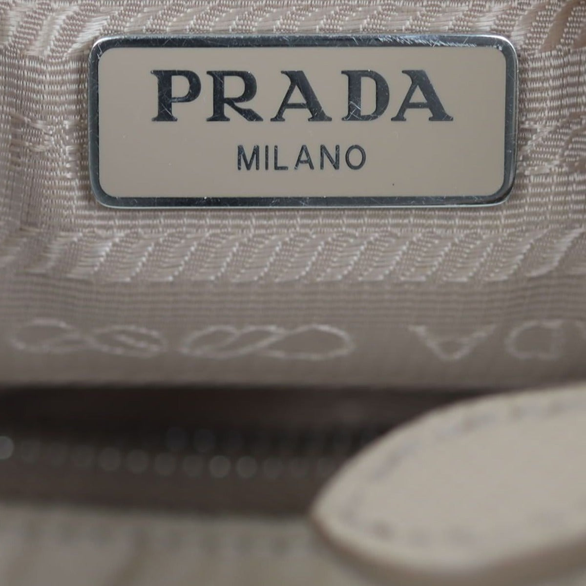 Prada Re-Edition 2005 Tessuto Shoulder Bag