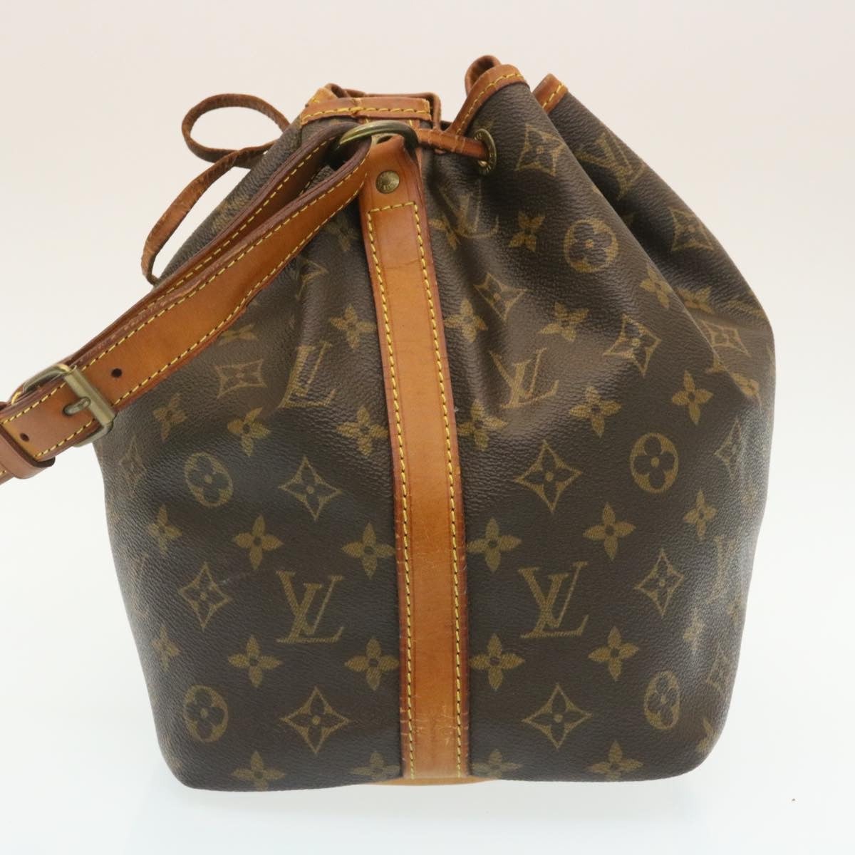 LOUIS VUITTON Monogram Petit Noe Shoulder Bag LV Auth am2230g