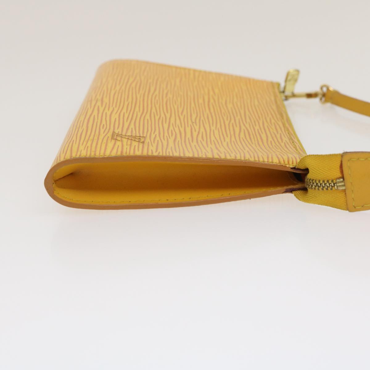 LOUIS VUITTON Epi Pochette Accessoires Pouch Yellow LV Auth am2512g Clutch
