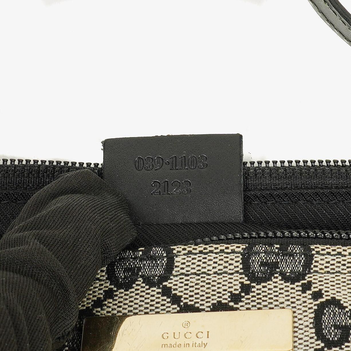Gucci Baguette Pochette Boat Grey GG Monogram Bag